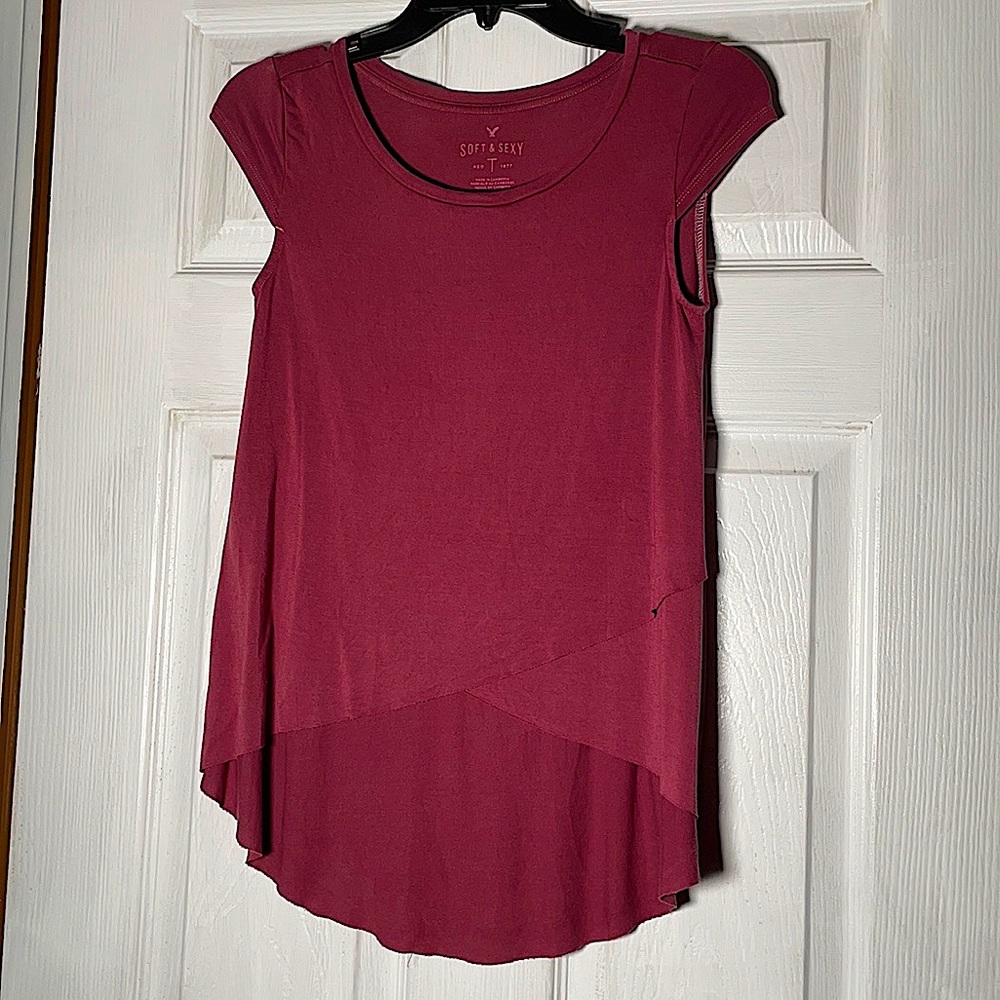 🦅 AEO Maroon Top Soft & Sexy